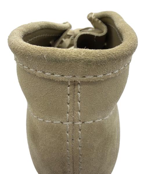 CLARKS（クラークス）CLARKS (クラークス) ワラビ ベージュ サイズ:26.5cmの古着・服飾アイテム