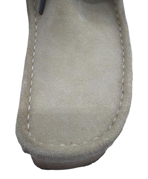 CLARKS（クラークス）CLARKS (クラークス) ワラビ ベージュ サイズ:26.5cmの古着・服飾アイテム