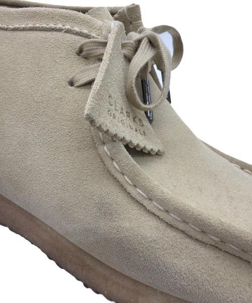 CLARKS（クラークス）CLARKS (クラークス) ワラビ ベージュ サイズ:26.5cmの古着・服飾アイテム