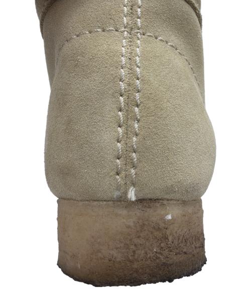 CLARKS（クラークス）CLARKS (クラークス) ワラビ ベージュ サイズ:26.5cmの古着・服飾アイテム