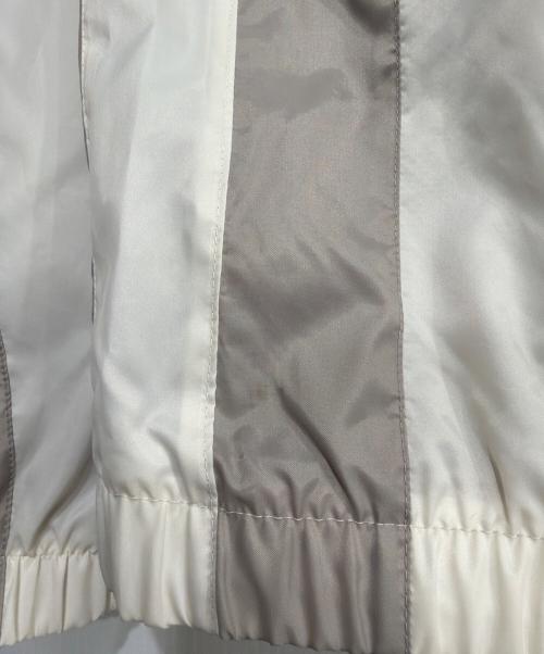 NIKE（ナイキ）NIKE (ナイキ) ジップアップジャケット グレー サイズ:Mの古着・服飾アイテム