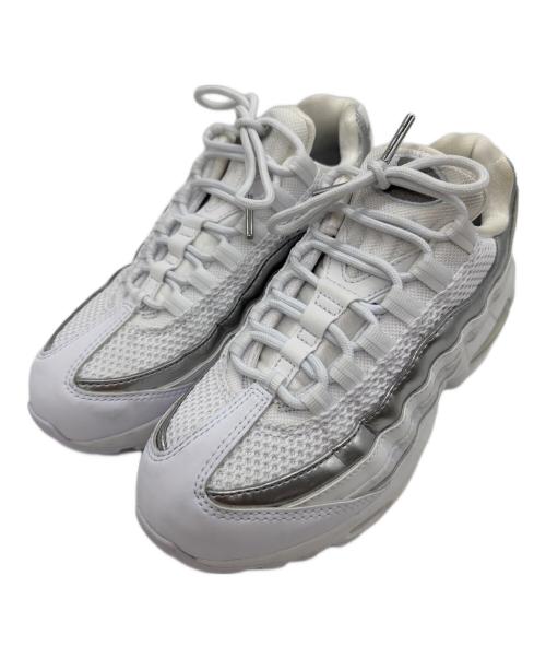 NIKE（ナイキ）NIKE (ナイキ) ローカットスニーカー ホワイト サイズ:22.5㎝の古着・服飾アイテム