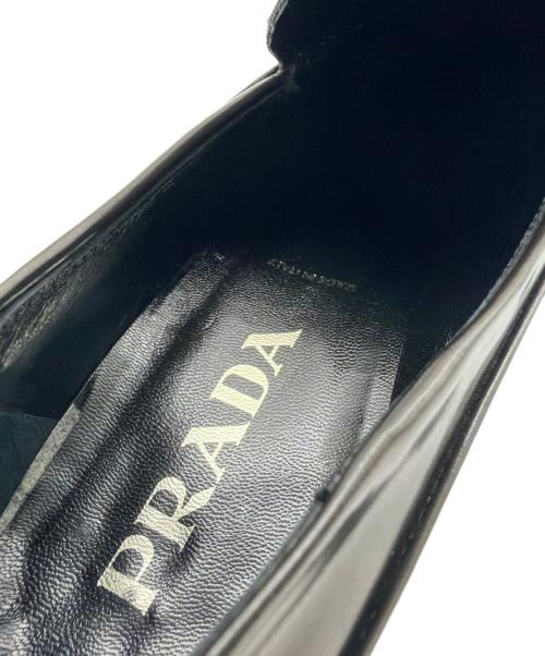 PRADA（プラダ）PRADA (プラダ) ローファー グレー サイズ:36　1/2の古着・服飾アイテム