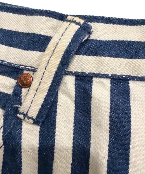 EVISU（エヴィス）EVISU (エヴィス) デニムパンツ ホワイト×ブルー サイズ:34の古着・服飾アイテム