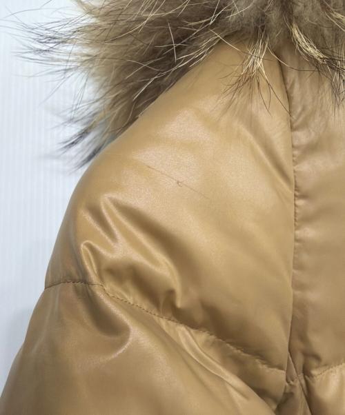 BURBERRY BLUE LABEL（バーバリー ブルー レーベル）BURBERRY BLUE LABEL (バーバリー ブルー レーベル) ダウンジャケット ベージュ サイズ:38の古着・服飾アイテム