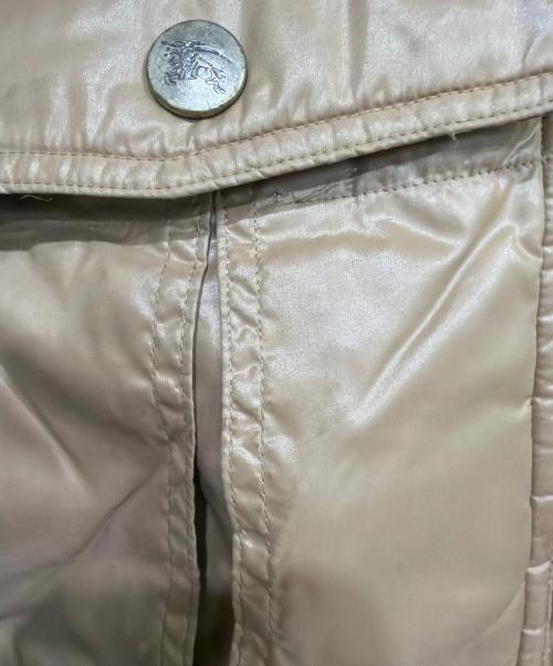 BURBERRY BLUE LABEL（バーバリー ブルー レーベル）BURBERRY BLUE LABEL (バーバリー ブルー レーベル) ダウンジャケット ベージュ サイズ:38の古着・服飾アイテム