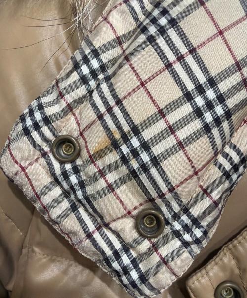 BURBERRY BLUE LABEL（バーバリー ブルー レーベル）BURBERRY BLUE LABEL (バーバリー ブルー レーベル) ダウンジャケット ベージュ サイズ:38の古着・服飾アイテム