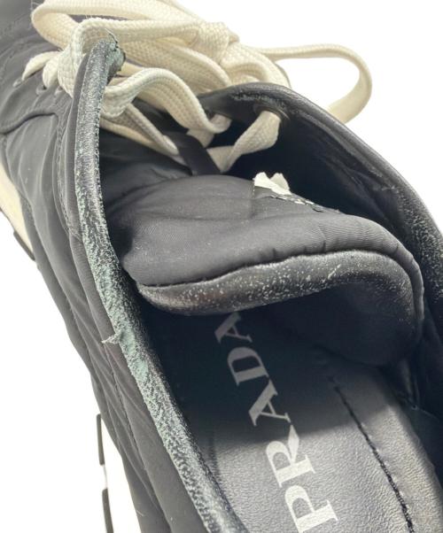 PRADA（プラダ）PRADA (プラダ) スニーカー ブラック サイズ:40の古着・服飾アイテム