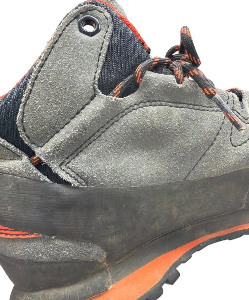 LA SPORTIVA（スポルティバ）LA SPORTIVA (スポルティバ) トレッキングシューズ グレー サイズ:38の古着・服飾アイテム