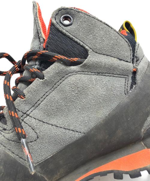 LA SPORTIVA（スポルティバ）LA SPORTIVA (スポルティバ) トレッキングシューズ グレー サイズ:38の古着・服飾アイテム