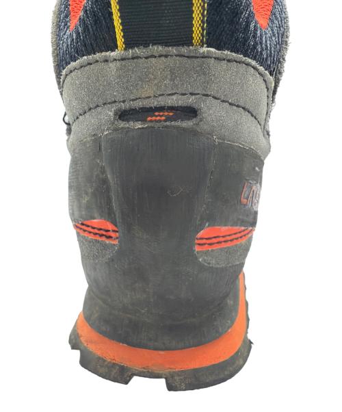 LA SPORTIVA（スポルティバ）LA SPORTIVA (スポルティバ) トレッキングシューズ グレー サイズ:38の古着・服飾アイテム