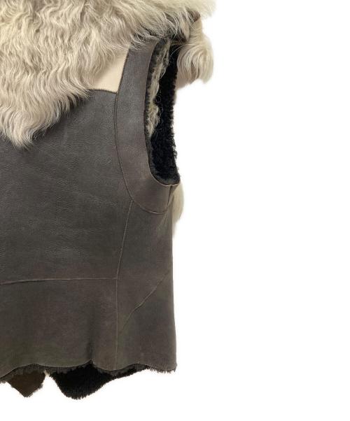 Karl Donoghue（カールドノヒュー）Karl Donoghue (カールドノヒュー) ムートンジレ ブラック×グレー サイズ:Sの古着・服飾アイテム