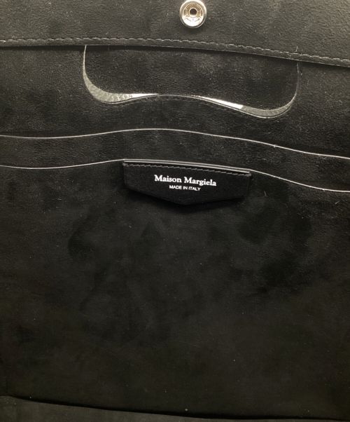 Maison Margiela（メゾンマルジェラ）Maison Margiela (メゾンマルジェラ) パイソン型押しトートバッグ ブラック×グレーの古着・服飾アイテム