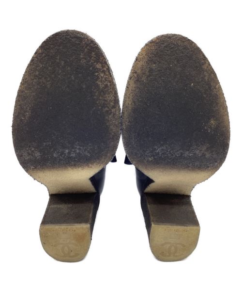 CHANEL（シャネル）CHANEL (シャネル) レザー ターンロック ダブルココ ショートブーツ ブラック サイズ:37の古着・服飾アイテム