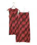 PLEATS PLEASEプリーツプリーズ）の古着「セットアップワンピース」｜レッド