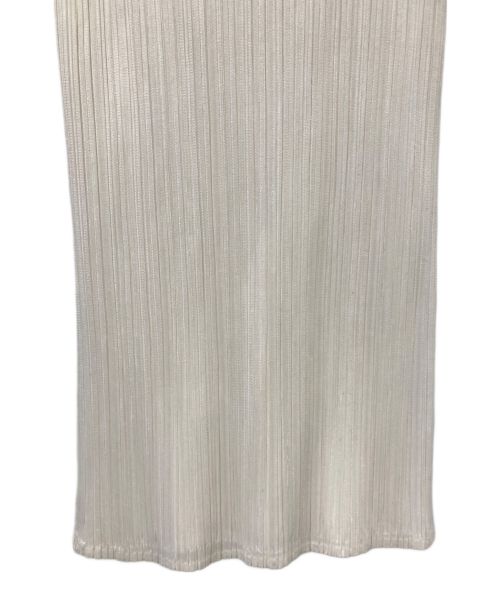 PLEATS PLEASE（プリーツプリーズ）PLEATS PLEASE (プリーツプリーズ) ノースリーブプリーツカットソー ホワイト サイズ:Lの古着・服飾アイテム