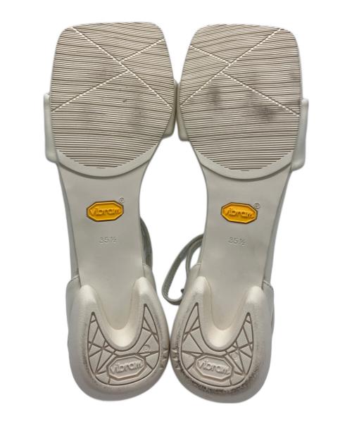 SHISEIDO（シセイドウ）SHISEIDO (シセイドウ) ストラップフラットサンダル ベージュ サイズ:23cmの古着・服飾アイテム