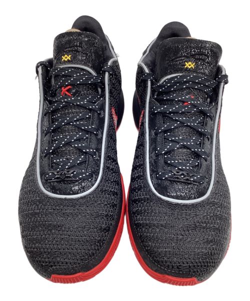 NIKE（ナイキ）NIKE (ナイキ) スニーカー ブラック×レッド サイズ:9の古着・服飾アイテム