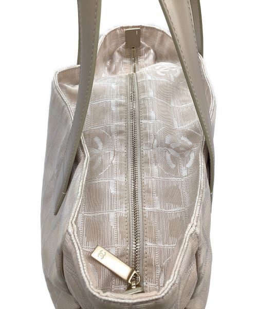 CHANEL（シャネル）CHANEL (シャネル) ニュートラベルライン ベージュの古着・服飾アイテム