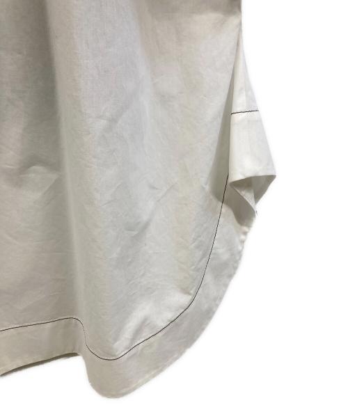 ENFOLD（エンフォルド）ENFOLD (エンフォルド) スビンタイプライター Petal Sleeve combi SHIRT ホワイト サイズ:38の古着・服飾アイテム