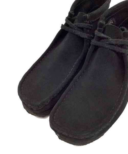 CLARKS（クラークス）CLARKS (クラークス) ワラビーシューズ ブラック サイズ:8 1/2の古着・服飾アイテム