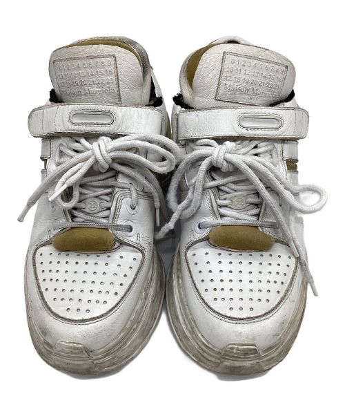 Maison Margiela（メゾンマルジェラ）Maison Margiela (メゾンマルジェラ) ロートップレトロフィットスニーカー ホワイト サイズ:39の古着・服飾アイテム