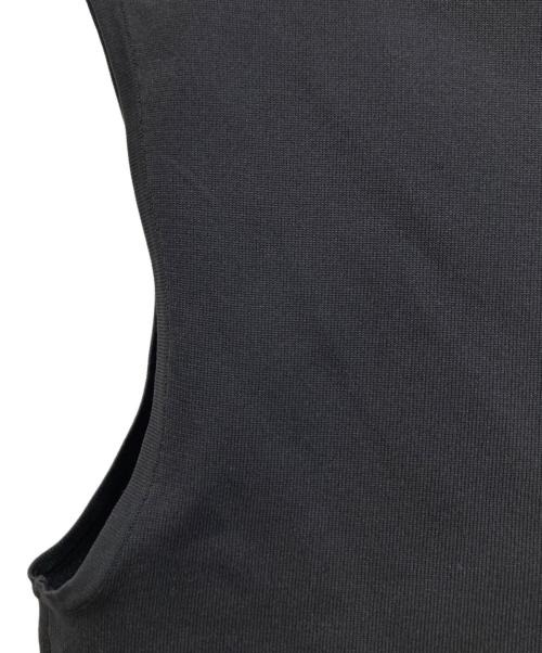 ADORE（アドーア）ADORE (アドーア) ベーシックノースリーブニット ブラック サイズ:38の古着・服飾アイテム