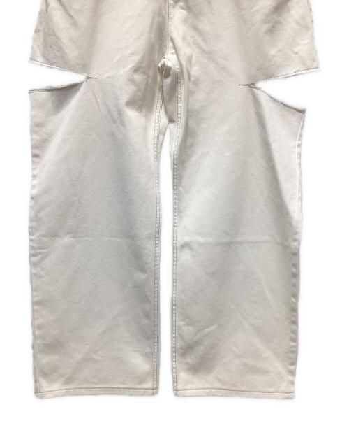 Maison Margiela（メゾンマルジェラ）Maison Margiela (メゾンマルジェラ) デニムジーンズ スラッシュディテール ホワイト サイズ:42の古着・服飾アイテム