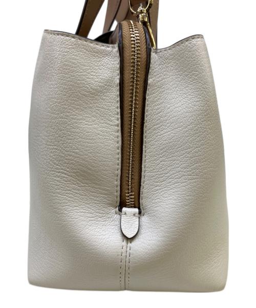 Kate Spade（ケイトスペード）Kate Spade (ケイトスペード) 2WAYバッグ ホワイト×ブラウンの古着・服飾アイテム