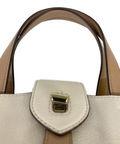 Kate Spade（ケイトスペード）Kate Spade (ケイトスペード) 2WAYバッグ ホワイト×ブラウンの古着・服飾アイテム