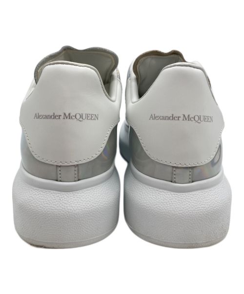 ALEXANDER McQUEEN（アレキサンダーマックイーン）ALEXANDER McQUEEN (アレキサンダーマックイーン) ローカットスニーカー ライトグレー サイズ:37の古着・服飾アイテム