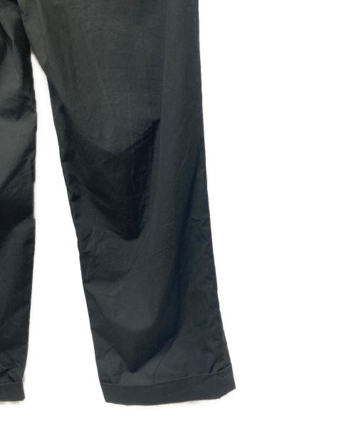 SEQUEL（シークエル）SEQUEL (シークエル) T/Cツイル タック テーパード チノパンツ ブラック サイズ:XLの古着・服飾アイテム