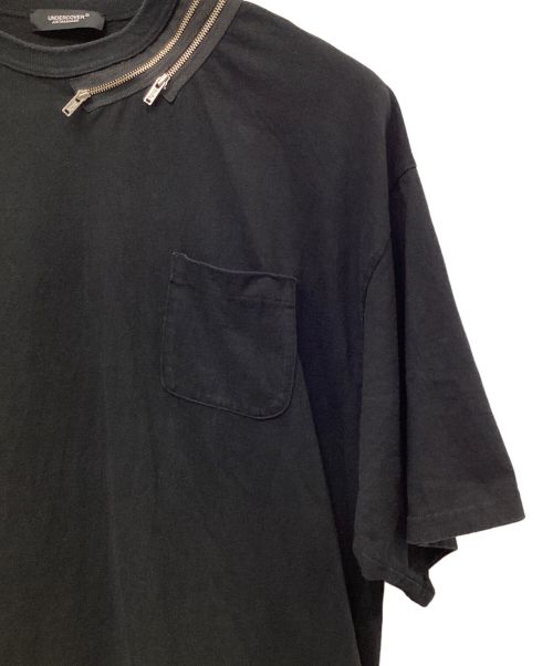 UNDERCOVER（アンダーカバー）UNDERCOVER (アンダーカバー) 衿2連ZIP半袖PKTEE ブラック サイズ:XLの古着・服飾アイテム
