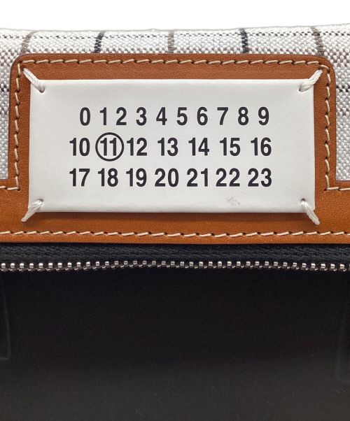 Maison Margiela（メゾンマルジェラ）Maison Margiela (メゾンマルジェラ) 5AC Bag Medium ホワイト×ブラウン サイズ:Freeの古着・服飾アイテム