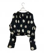 Y'sワイズ）の古着「LARGE POLKA DOT CRAPE DE CHINE GATHERED BLOUSE」｜ブラック