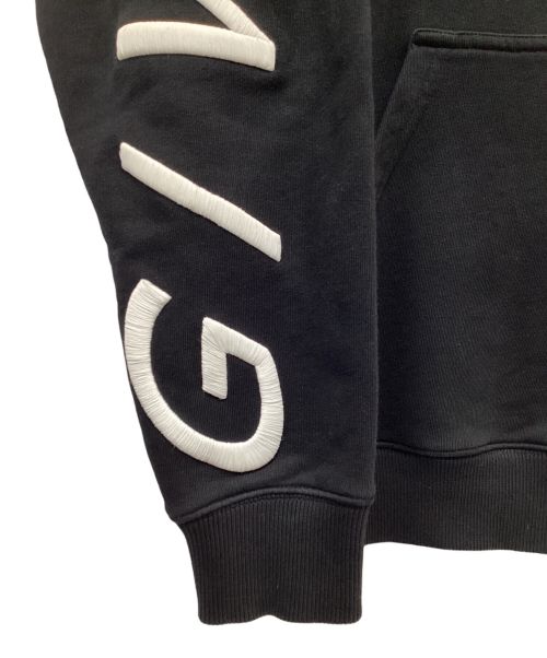 GIVENCHY（ジバンシィ）GIVENCHY (ジバンシィ) プルオーバーパーカー ブラック サイズ:Sの古着・服飾アイテム