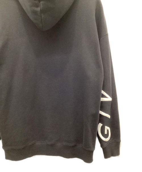 GIVENCHY（ジバンシィ）GIVENCHY (ジバンシィ) プルオーバーパーカー ブラック サイズ:Sの古着・服飾アイテム