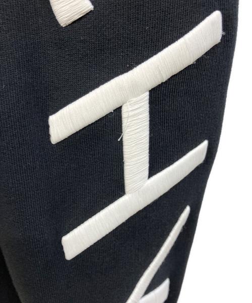 GIVENCHY（ジバンシィ）GIVENCHY (ジバンシィ) プルオーバーパーカー ブラック サイズ:Sの古着・服飾アイテム