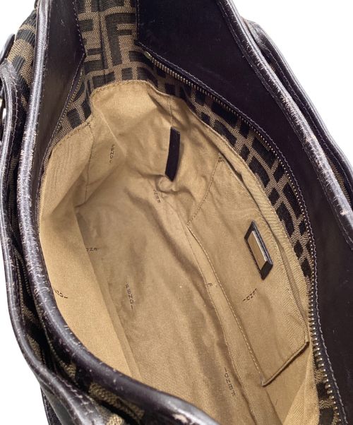 FENDI（フェンディ）FENDI (フェンディ) ズッカ柄トートバッグ ブラウンの古着・服飾アイテム
