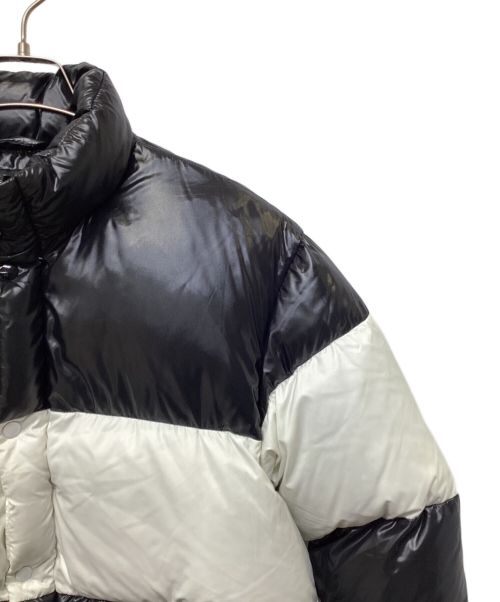 AKM（エーケーエム）AKM (エーケーエム) DUVETICA (デュベティカ) TONE TRACK MAN DOWN ブラック×ホワイト サイズ:Lの古着・服飾アイテム