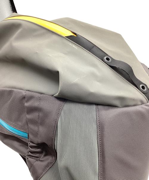 ARC'TERYX（アークテリクス）ARC'TERYX (アークテリクス) リュック グレー×イエローの古着・服飾アイテム