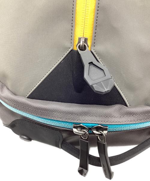 ARC'TERYX（アークテリクス）ARC'TERYX (アークテリクス) リュック グレー×イエローの古着・服飾アイテム