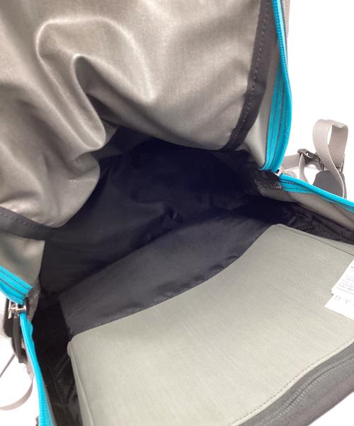 ARC'TERYX（アークテリクス）ARC'TERYX (アークテリクス) リュック グレー×イエローの古着・服飾アイテム