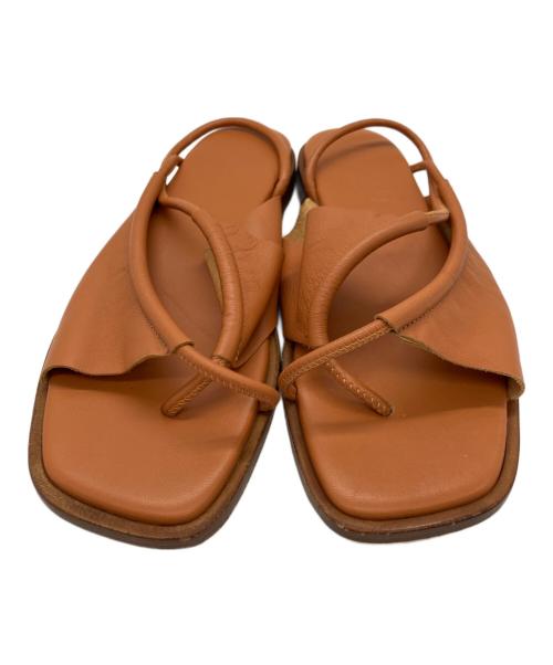 HEREU（ヘリュー）HEREU (ヘリュー) アシンメトリーサンダル ブラウン サイズ:Sの古着・服飾アイテム