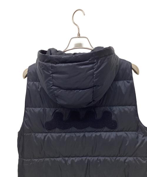 muta（ムータ）muta (ムータ) CROSS HEAT ダウンベスト ブラック サイズ:Mの古着・服飾アイテム