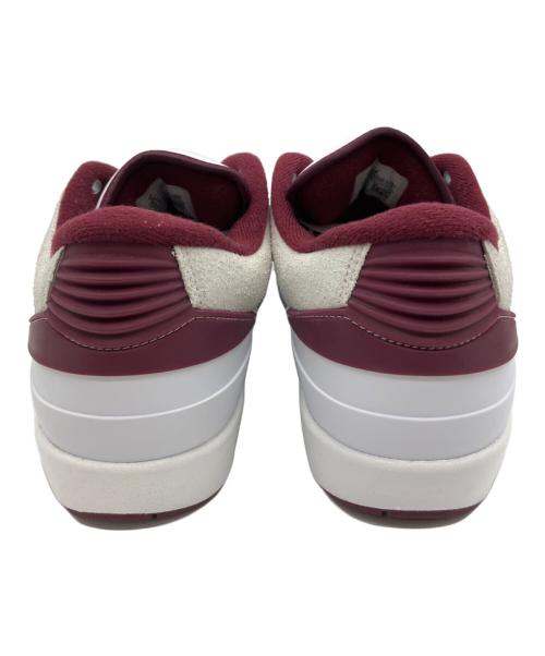 NIKE（ナイキ）NIKE (ナイキ) スニーカー ホワイト×ボルドー サイズ:27の古着・服飾アイテム