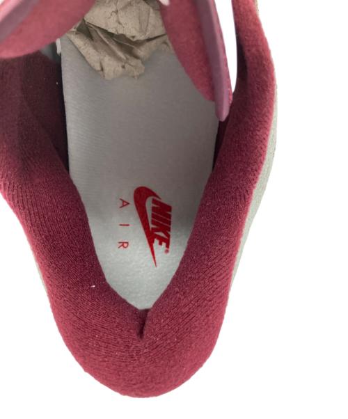 NIKE（ナイキ）NIKE (ナイキ) スニーカー ホワイト×ボルドー サイズ:27の古着・服飾アイテム