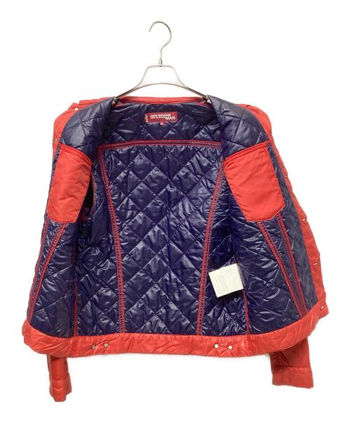 JUNYA WATANABE COMME des GARCONS MAN PINK（ジュンヤワタナベ コムデギャルソンマン ピンク）JUNYA WATANABE COMME des GARCONS MAN PINK (ジュンヤワタナベ コムデギャルソンマン ピンク) LEVI'S (リーバイス) 中綿キルティングジャケット レッド サイズ:Mの古着・服飾アイテム