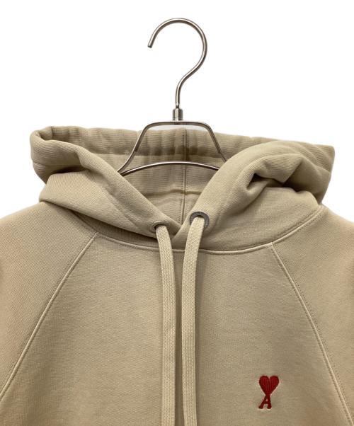 AMI PARIS（アミ パリス）AMI PARIS (アミ パリ) AMI ロゴパーカー ベージュ サイズ:XSの古着・服飾アイテム