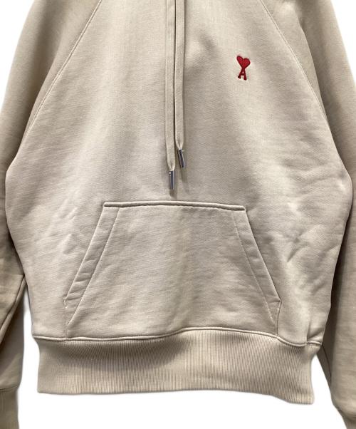 AMI PARIS（アミ パリス）AMI PARIS (アミ パリ) AMI ロゴパーカー ベージュ サイズ:XSの古着・服飾アイテム